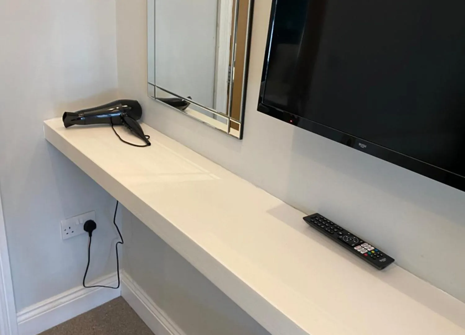 2-Bed Apartment With Free Wifi, 2-Minute Walk To Brighton Beach & Pier