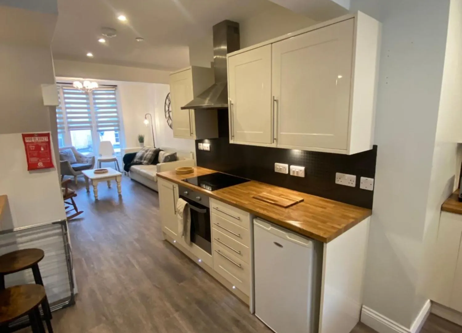 2-Bed Apartment With Free Wifi, 2-Minute Walk To Brighton Beach & Pier